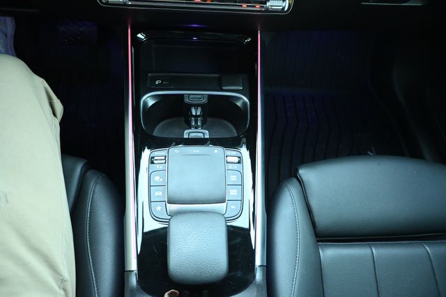 2021 Mercedes-Benz GLB 250