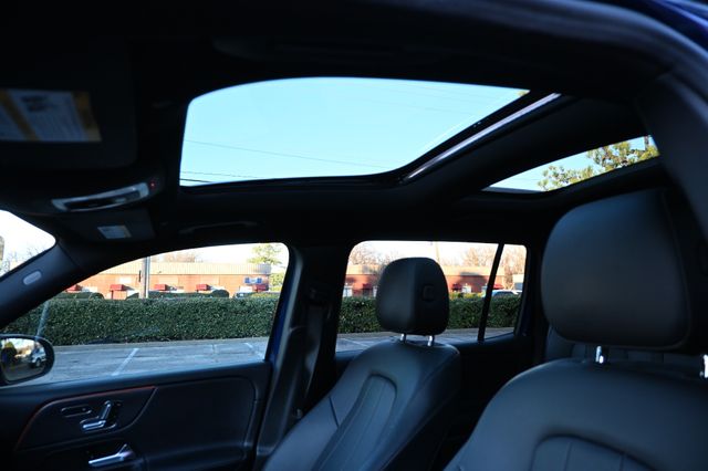 2021 Mercedes-Benz GLB 250