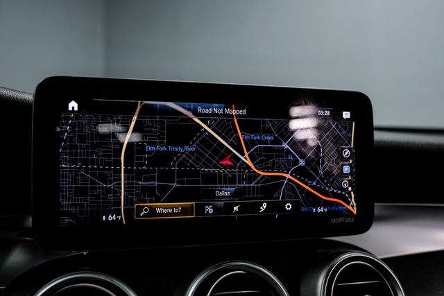 2021 Mercedes-Benz GLC 300 4MATIC PanoRoof BurmesterAudio MultimediaPkg | Dallas, TX | Stevens Motor Company LLC