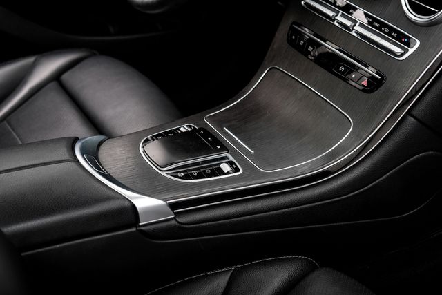 2021 Mercedes-Benz GLC 300 4MATIC PanoRoof BurmesterAudio MultimediaPkg | Dallas, TX | Stevens Motor Company LLC