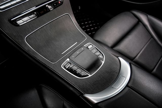 2021 Mercedes-Benz GLC 300 4MATIC PanoRoof BurmesterAudio MultimediaPkg | Dallas, TX | Stevens Motor Company LLC 2021 Mercedes-Benz GLC 300 4MATIC PanoRoof BurmesterAudio MultimediaPkg | Dallas, TX | Stevens Motor Company LLC