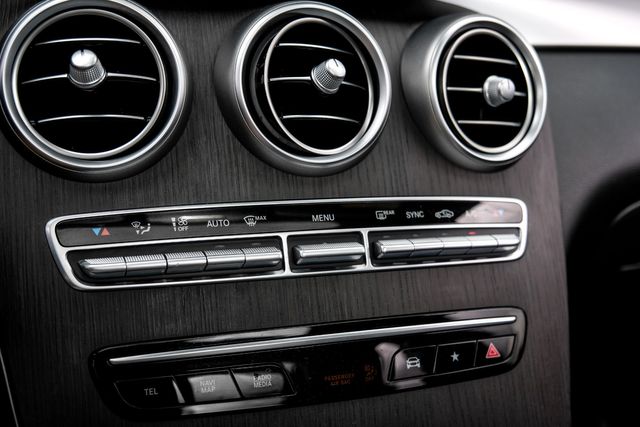 2021 Mercedes-Benz GLC 300 4MATIC PanoRoof BurmesterAudio MultimediaPkg | Dallas, TX | Stevens Motor Company LLC