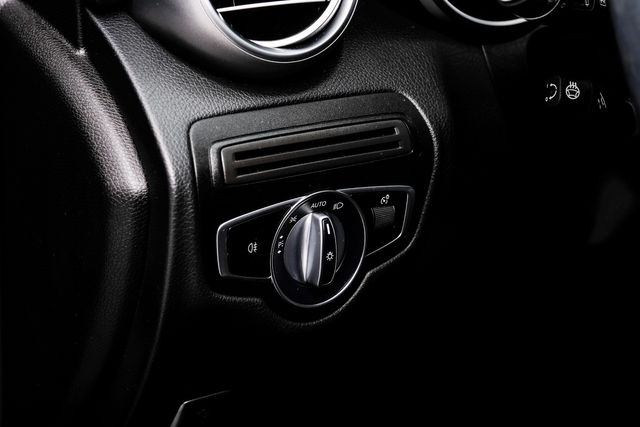 2021 Mercedes-Benz GLC 300 4MATIC PanoRoof BurmesterAudio MultimediaPkg | Dallas, TX | Stevens Motor Company LLC
