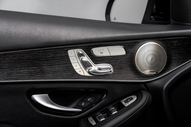 2021 Mercedes-Benz GLC 300 4MATIC PanoRoof BurmesterAudio MultimediaPkg | Dallas, TX | Stevens Motor Company LLC 2021 Mercedes-Benz GLC 300 4MATIC PanoRoof BurmesterAudio MultimediaPkg | Dallas, TX | Stevens Motor Company LLC