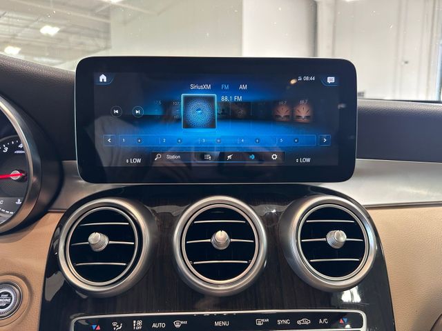 2021 Mercedes-Benz GLC GLC 300 | Irving, Texas | Hopper Motorplex 2021 Mercedes-Benz GLC GLC 300 | Irving, Texas | Hopper Motorplex