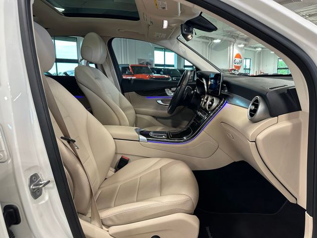 2021 Mercedes-Benz GLC GLC 300 | Irving, Texas | Hopper Motorplex 2021 Mercedes-Benz GLC GLC 300 | Irving, Texas | Hopper Motorplex