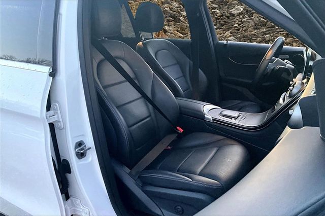 2021 Mercedes-Benz GLC 300 4MATIC