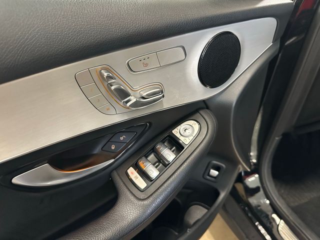 2021 Mercedes-Benz GLC 300 4MATIC