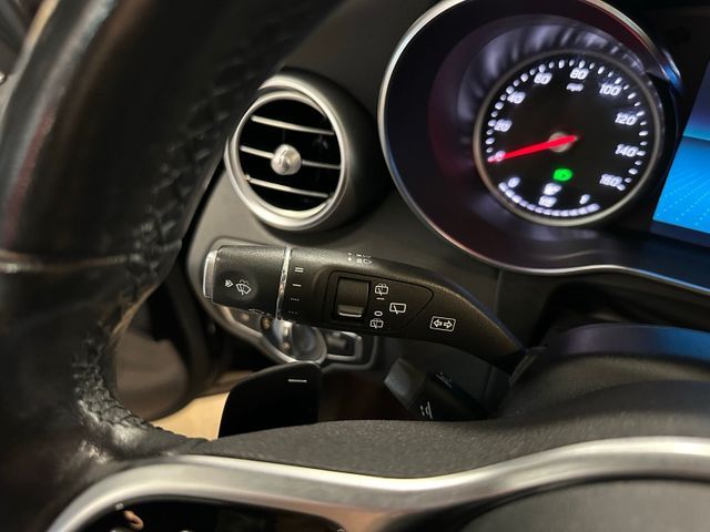 2021 Mercedes-Benz GLC 300 4MATIC