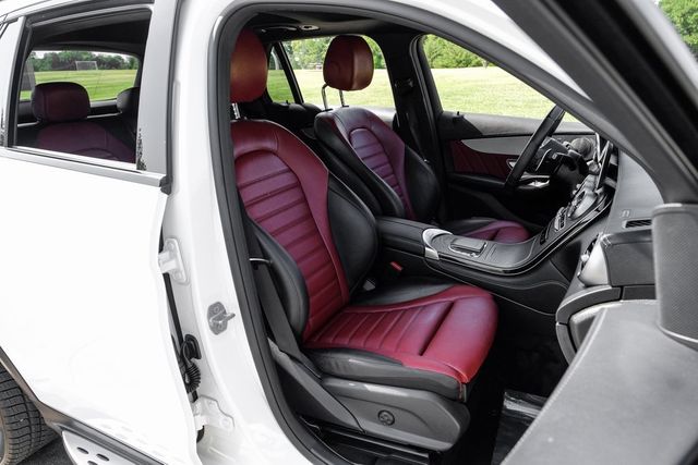 2021 Mercedes-Benz GLC AMG 43 2021 Mercedes-Benz GLC AMG 43