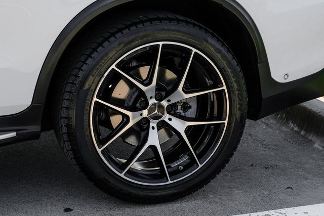 2021 Mercedes-Benz GLC AMG 43 2021 Mercedes-Benz GLC AMG 43