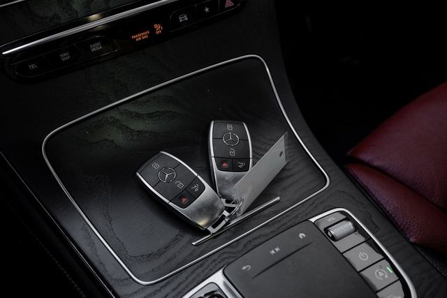 2021 Mercedes-Benz GLC AMG 43 2021 Mercedes-Benz GLC AMG 43