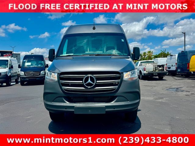 2021 Mercedes-Benz Sprinter 4500 (Fully Equipped Mobile Kitchen Van) | Fort Myers, FL | Mint Motors 2021 Mercedes-Benz Sprinter 4500 (Fully Equipped Mobile Kitchen Van) | Fort Myers, FL | Mint Motors