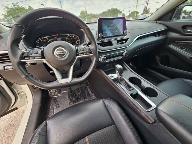 2021 Nissan Altima 2.5 SR | Brownsville TX | English Motors 2021 Nissan Altima 2.5 SR | Brownsville TX | English Motors