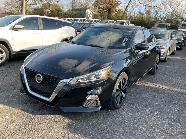2021 Nissan Altima 2.5 SV