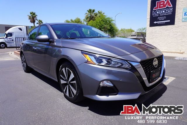 2021 Nissan Altima 2.5 SV Package Sedan Rear Backup Camera Blind Spot | MESA, AZ | JBA MOTORS