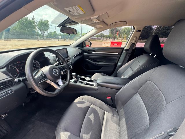 2021 Nissan Altima 2.5 SV | Plano, TX | Schneck Motor Company 2021 Nissan Altima 2.5 SV | Plano, TX | Schneck Motor Company