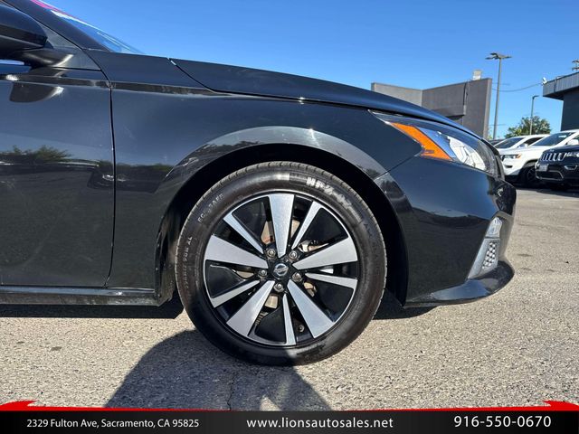 2021 Nissan Altima 2.5 SV