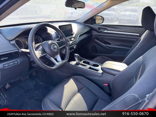 2021 Nissan Altima 2.5 SV