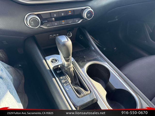 2021 Nissan Altima 2.5 SV