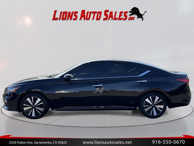 2021 Nissan Altima 2.5 SV