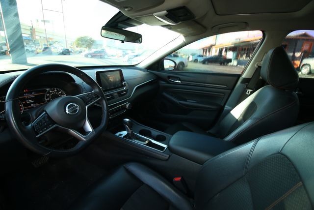 2021 Nissan Altima 2.5 SR | San Antonio, TX | R&L Certified Auto Group 2021 Nissan Altima 2.5 SR | San Antonio, TX | R&L Certified Auto Group