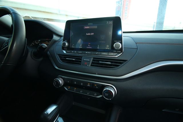 2021 Nissan Altima 2.5 SR | San Antonio, TX | R&L Certified Auto Group 2021 Nissan Altima 2.5 SR | San Antonio, TX | R&L Certified Auto Group