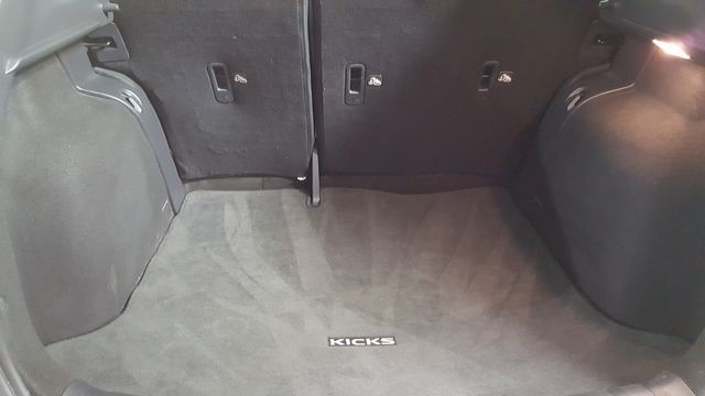 2021 Nissan Kicks SV | Carrollton, TX | Legend Motorcars of Carrollton 2021 Nissan Kicks SV | Carrollton, TX | Legend Motorcars of Carrollton