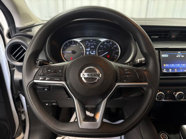 2021 Nissan KICKS S