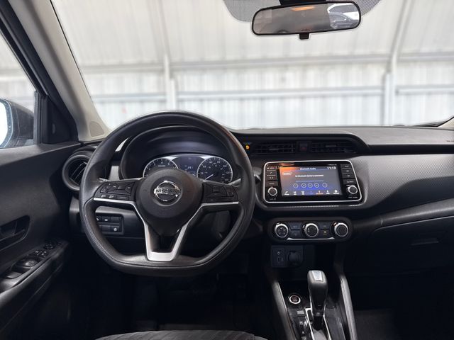 2021 Nissan Kicks S 2021 Nissan Kicks S