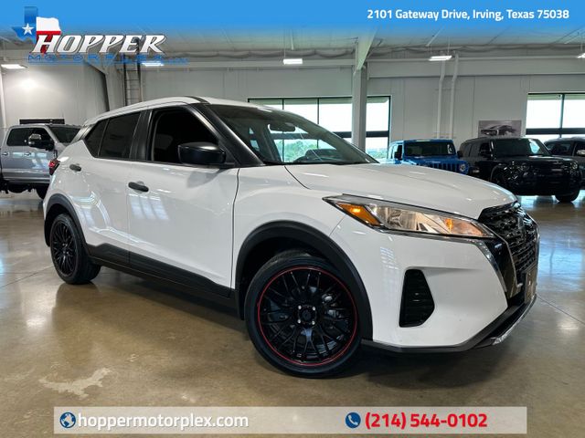 2021 Nissan Kicks S | Irving, Texas | Hopper Motorplex
