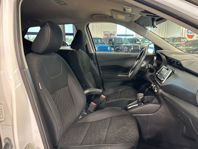 2021 Nissan Kicks S | Irving, Texas | Hopper Motorplex