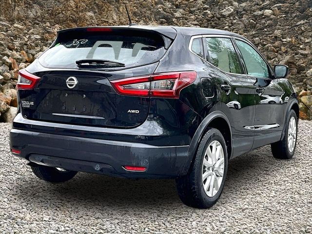 2021 Nissan Rogue Sport S