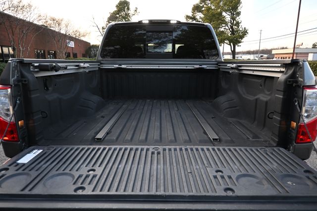 2021 Nissan Titan SV