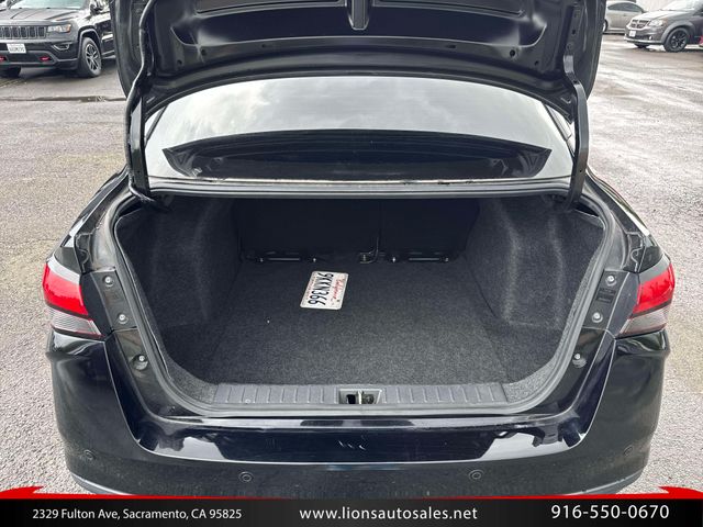 2021 Nissan Versa SV