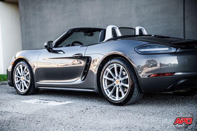 2021 Porsche 718 Boxster Base 2021 Porsche 718 Boxster Base