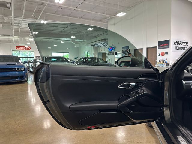 2021 Porsche 718 Cayman T Premium Package | Irving, Texas | Hopper Motorplex