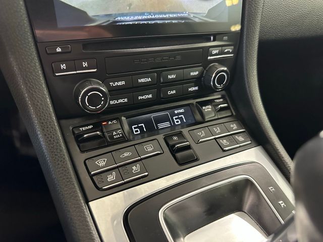 2021 Porsche 718 Cayman T Premium Package | Irving, Texas | Hopper Motorplex 2021 Porsche 718 Cayman T Premium Package | Irving, Texas | Hopper Motorplex