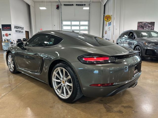 2021 Porsche 718 Cayman T Premium Package | Irving, Texas | Hopper Motorplex