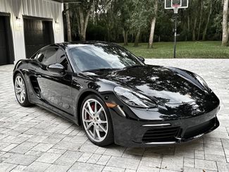 2021 Porsche 718 Cayman