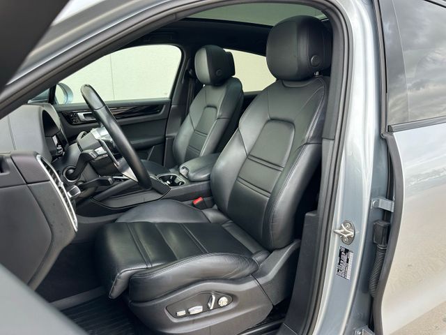 2021 Porsche Cayenne Coupe Base Premium Package | Irving, Texas | Hopper Motorplex 2021 Porsche Cayenne Coupe Base Premium Package | Irving, Texas | Hopper Motorplex