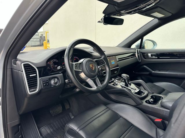 2021 Porsche Cayenne Coupe Base | Irving, Texas | Hopper Motorplex