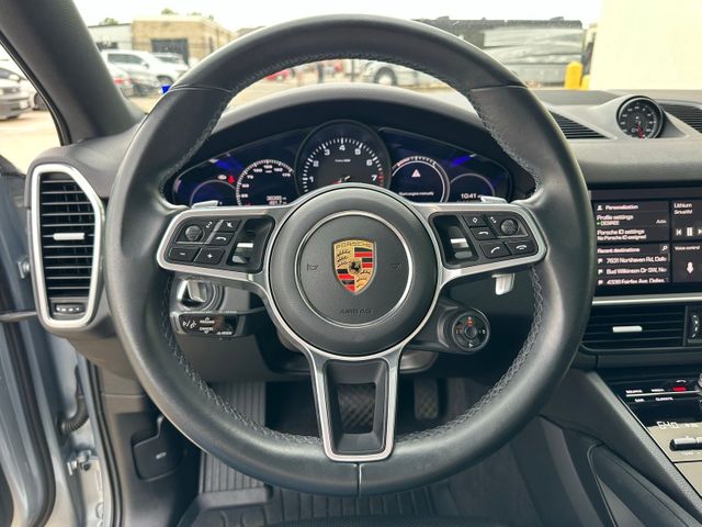 2021 Porsche Cayenne Coupe Base | Irving, Texas | Hopper Motorplex