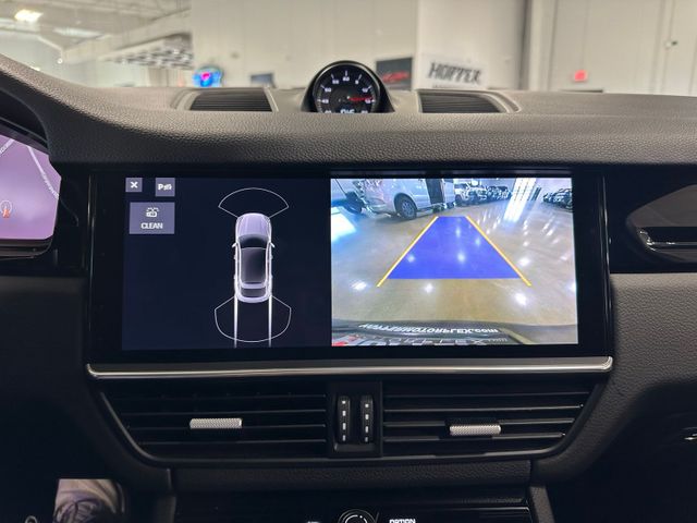 2021 Porsche Cayenne Coupe Base Premium Package | Irving, Texas | Hopper Motorplex