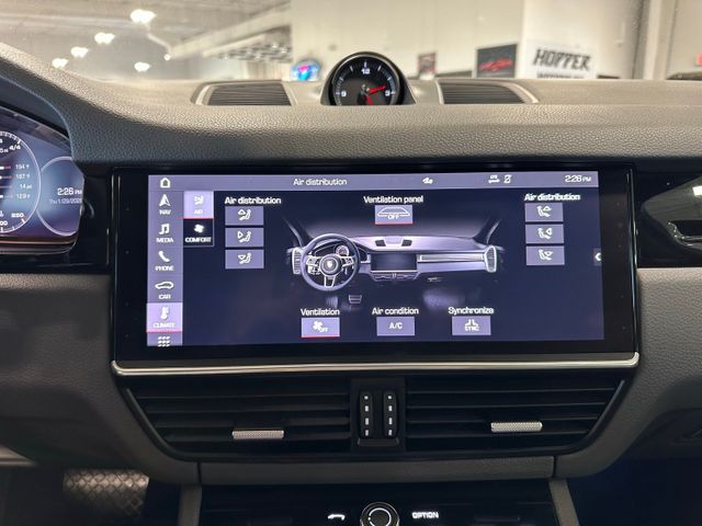 2021 Porsche Cayenne Base AWD Premium Package Surround View Heated V... | Irving, Texas | Hopper Motorplex 2021 Porsche Cayenne Base AWD Premium Package Surround View Heated V... | Irving, Texas | Hopper Motorplex