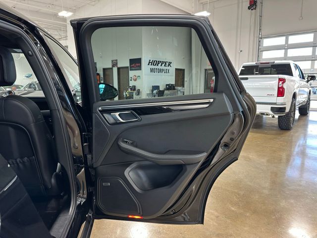 2021 Porsche Macan S AWD Premium Package Panoramic Roof | Irving, Texas | Hopper Motorplex 2021 Porsche Macan S AWD Premium Package Panoramic Roof | Irving, Texas | Hopper Motorplex