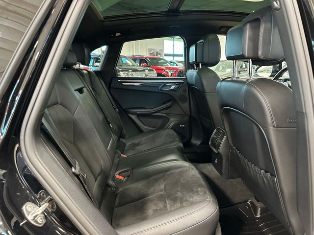 2021 Porsche Macan S AWD Premium Package Panoramic Roof | Irving, Texas | Hopper Motorplex