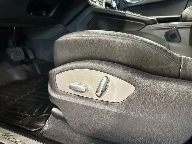 2021 Porsche Macan S