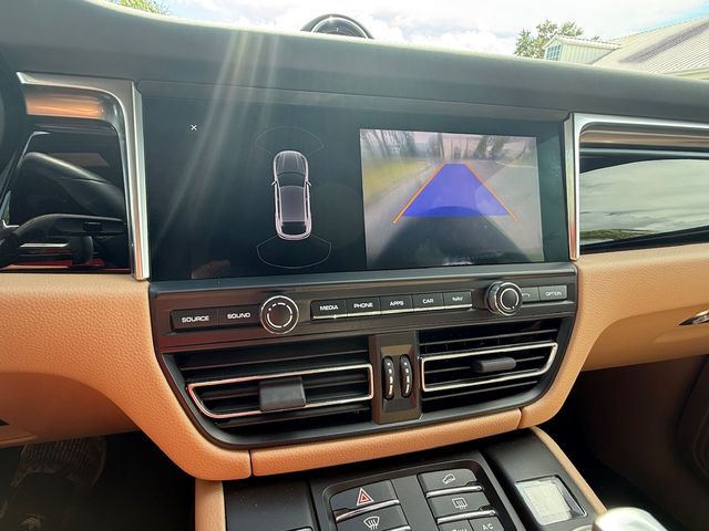 2021 Porsche Macan PORSCHE MACAN 6,000 ONE OWNER MILES CARFAX CERT | Plant City, FL | psv5 DEMO - Bayshore Automotive 2021 Porsche Macan PORSCHE MACAN 6,000 ONE OWNER MILES CARFAX CERT | Plant City, FL | psv5 DEMO - Bayshore Automotive