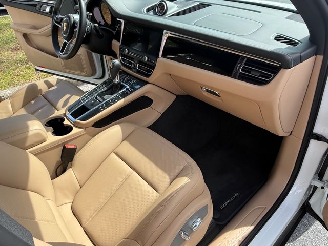 2021 Porsche Macan PORSCHE MACAN 6,000 ONE OWNER MILES CARFAX CERT | Plant City, FL | psv5 DEMO - Bayshore Automotive 2021 Porsche Macan PORSCHE MACAN 6,000 ONE OWNER MILES CARFAX CERT | Plant City, FL | psv5 DEMO - Bayshore Automotive